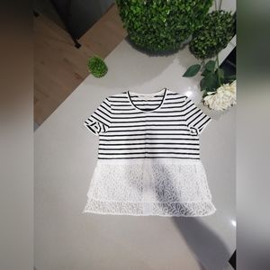 RACHEL ROY Sublime t-shirt rayé à manches courtes avec appliqué de dentelle